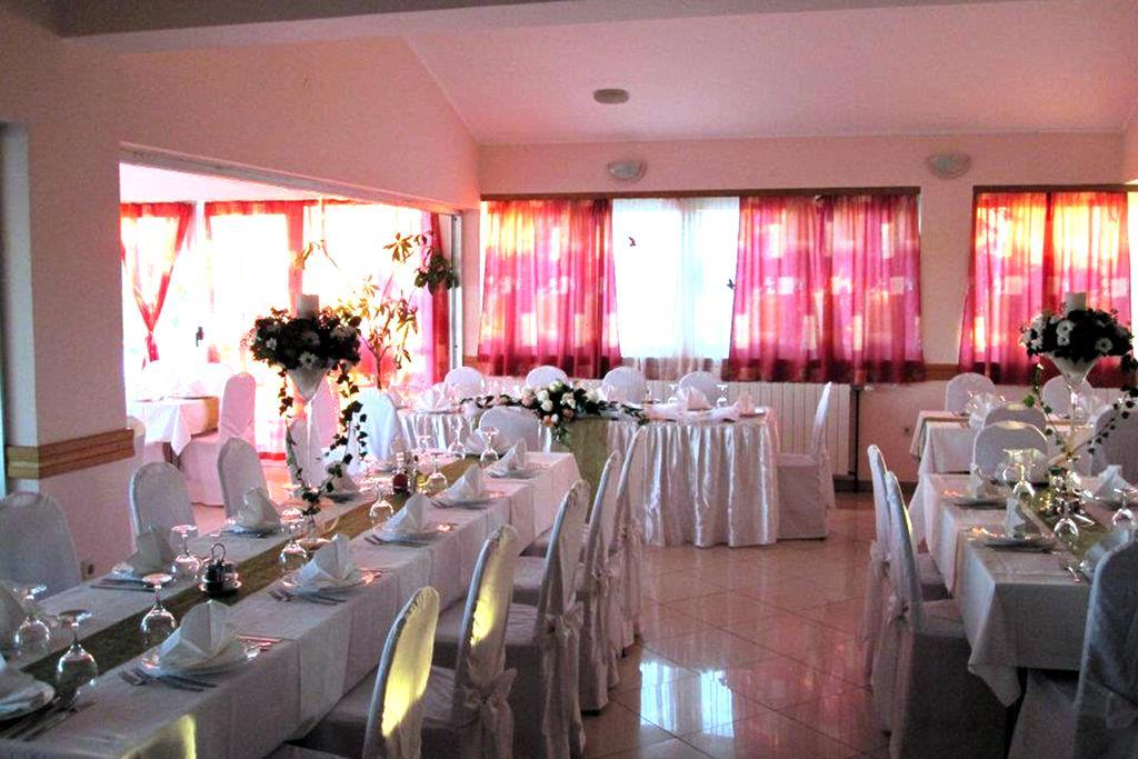 Guest Accommodation Slapovi Krke Lozovac Ngoại thất bức ảnh
