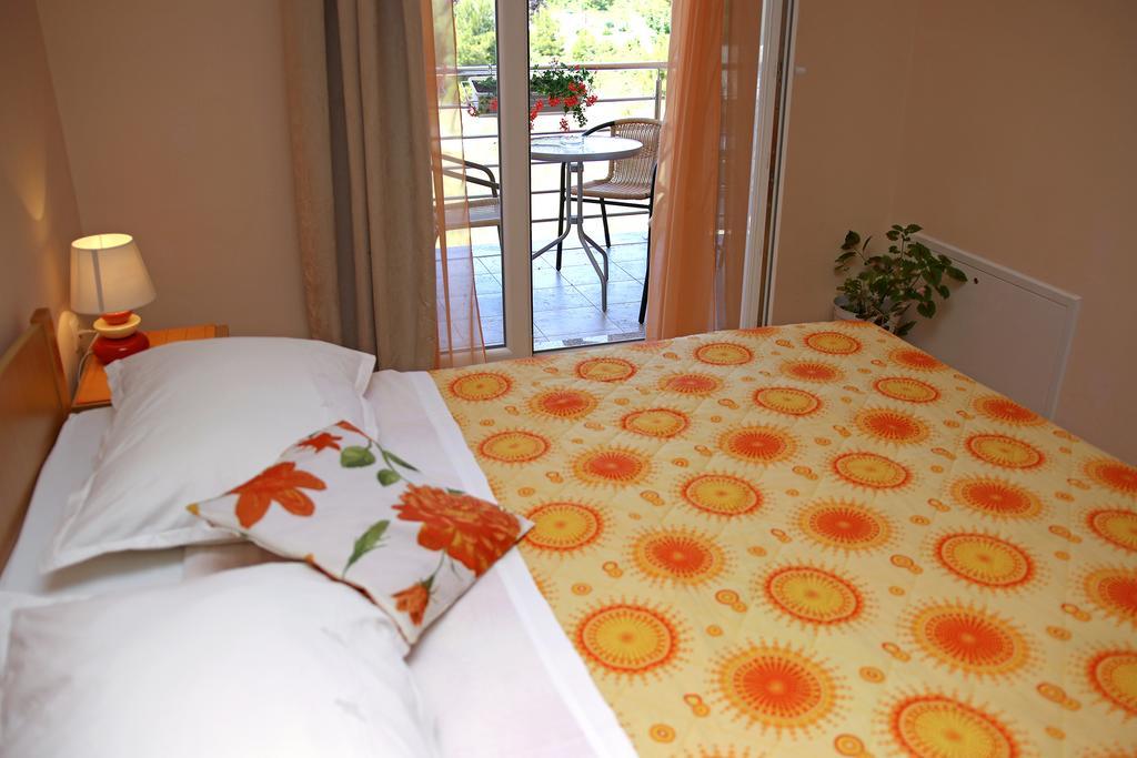 Guest Accommodation Slapovi Krke Lozovac Phòng bức ảnh