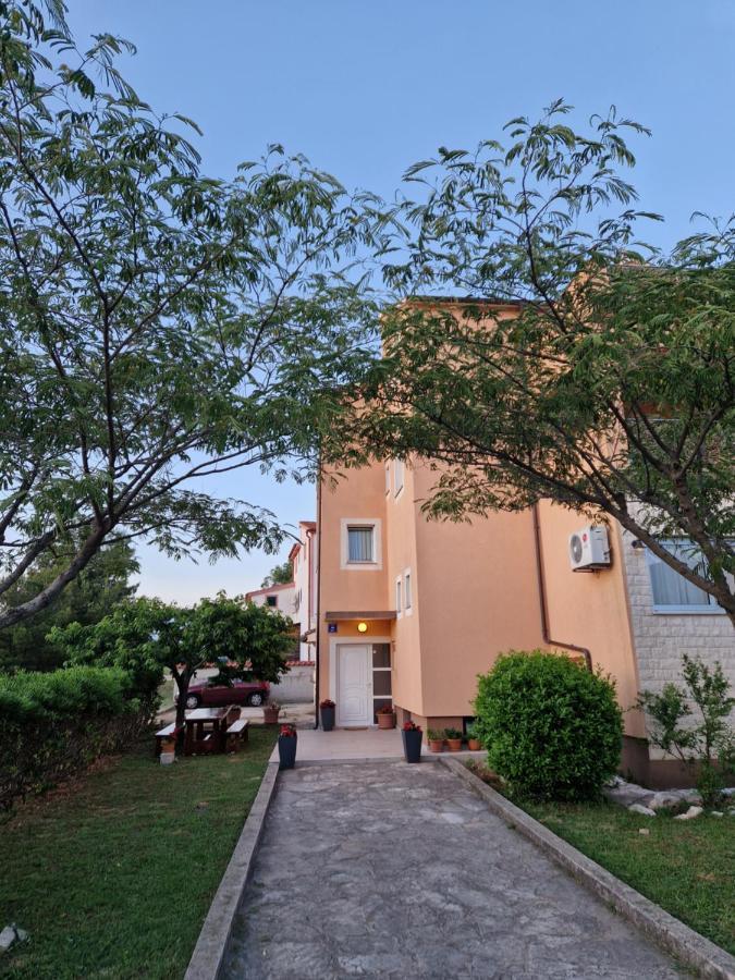 Guest Accommodation Slapovi Krke Lozovac Ngoại thất bức ảnh
