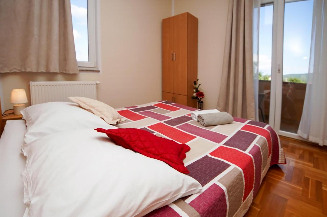 Guest Accommodation Slapovi Krke Lozovac Ngoại thất bức ảnh