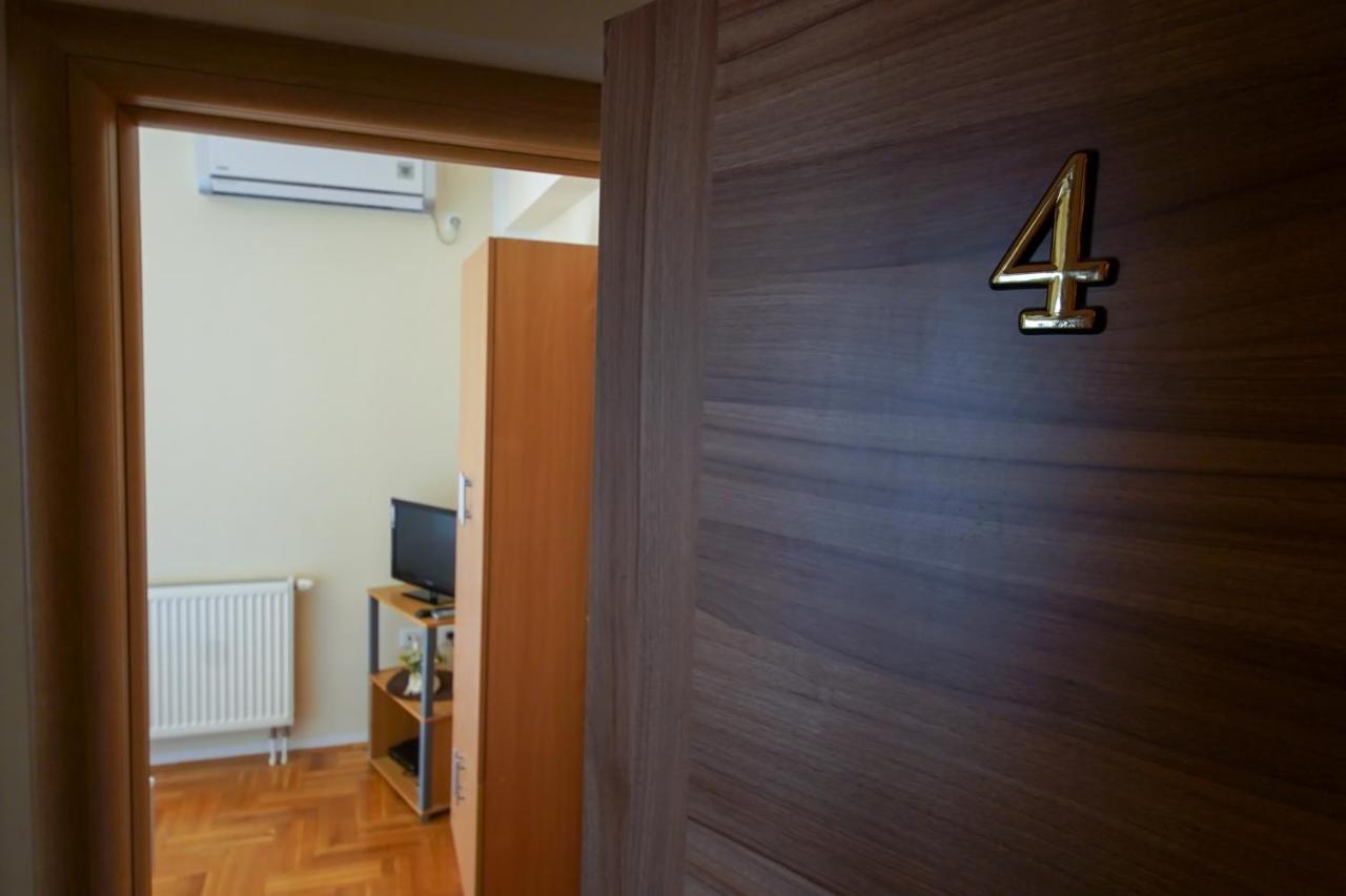 Guest Accommodation Slapovi Krke Lozovac Ngoại thất bức ảnh